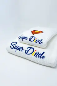 Kit Toalha Banho e Rosto Super Dindo Bordado